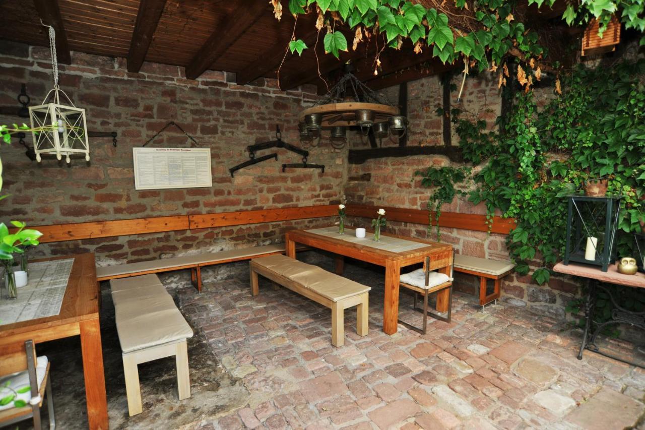 Gasthaus Zur Krone Grossheubach Ngoại thất bức ảnh
